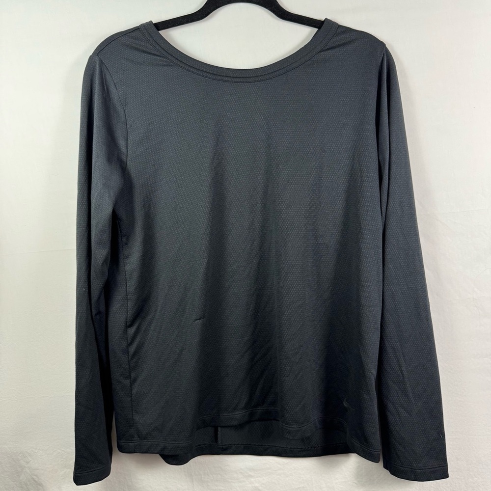 Nike Dri-Fit Black Long Sleeved Shirt Women’s Size M